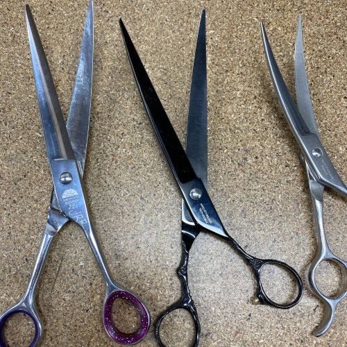 3 pairs of sharpened scissors